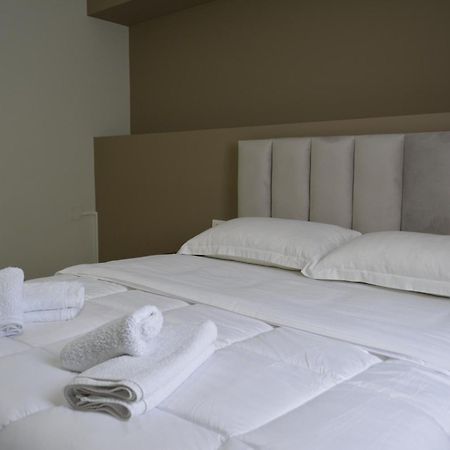Hotel Her Vlorë Εξωτερικό φωτογραφία